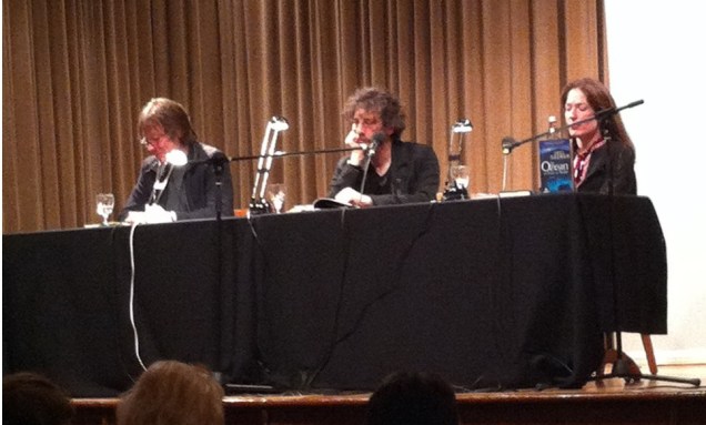 Neil Podium 2 Ausschnitt